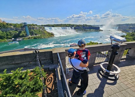Tour Canada Est: Cascate, Balene e Città viaggio di gruppo organizzato con guida